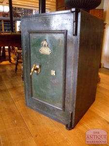 antieke kluis, VERKOCHT