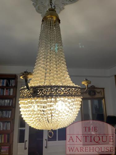 Antieke kroonluchter met kandelaren 3