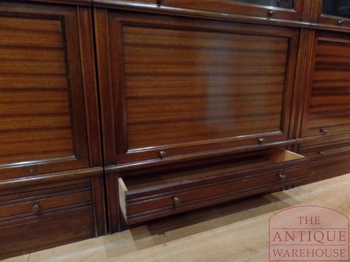 Antieke lage boekenkast, mahoniehouten stapelbare Franse M.D. Bibliothèque 4