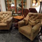 Antieke lage boekenmolen 1