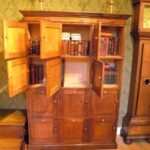 Antieke locker, opbergkast 2