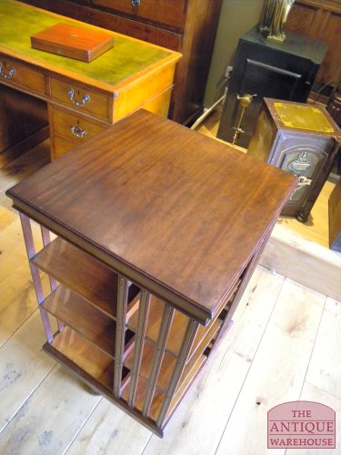 Antieke mahonie boekenmolen 2