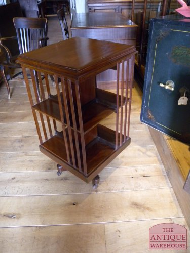 Antieke mahonie boekenmolen 2