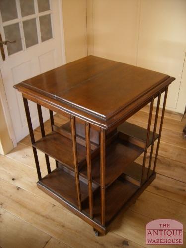 Antieke mahonie boekenmolen 2