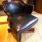 Antieke mahonie bureaustoel 2