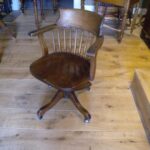 Antieke mahonie bureaustoel 1