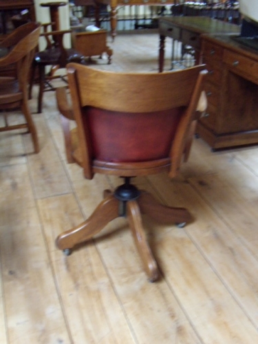 Antieke mahonie bureaustoel 2