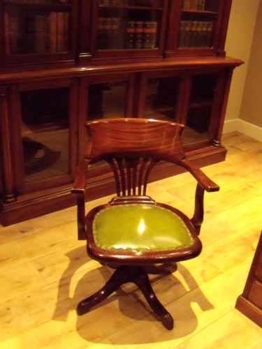 Antieke mahonie bureaustoel 3