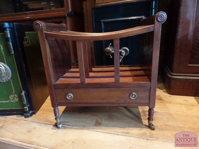 antieke mahonie canterbury, VERKOCHT