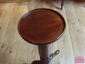 antieke mahonie pied de stalle, VERKOCHT