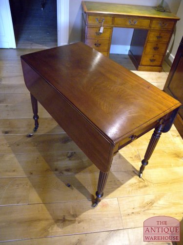 antieke mahonie Regency  pembroke,circa 1800, VERKOCHT