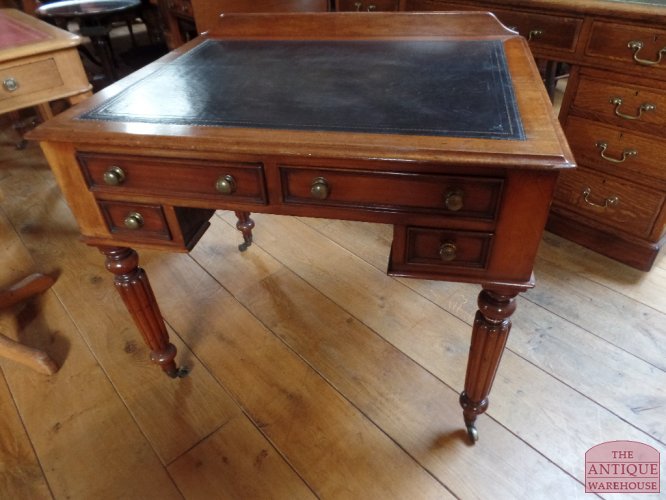 antieke mahonie schrijftafel