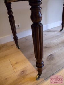 antieke mahonie schrijftafel, circa 1800 1820, VERKOCHT