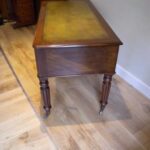 Antieke mahonie schrijftafel circa 1840 1