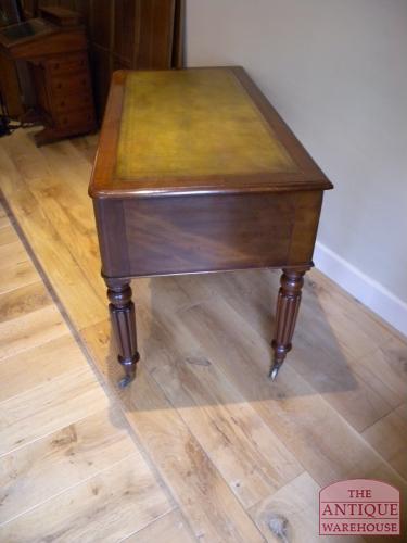 antieke mahonie schrijftafel, circa 1840, VERKOCHT