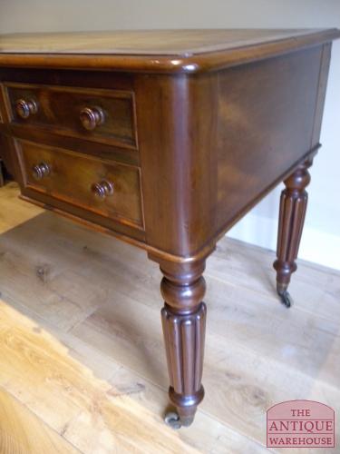 Antieke mahonie schrijftafel circa 1840 2