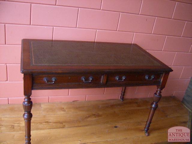 Antieke mahonie schrijftafel circa 1870 3