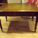 Antieke mahonie schrijftafel circa 1870 2