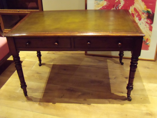 Antieke mahonie schrijftafel circa 1870 2