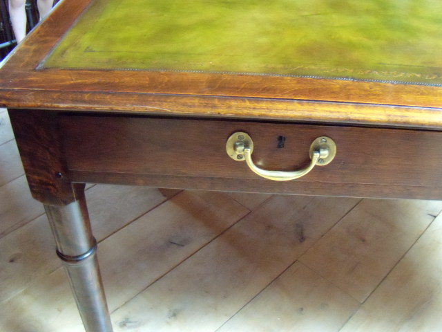 Antieke mahonie schrijftafel circa 1880 2