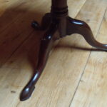 Antieke mahonie tilt-top tafel 2