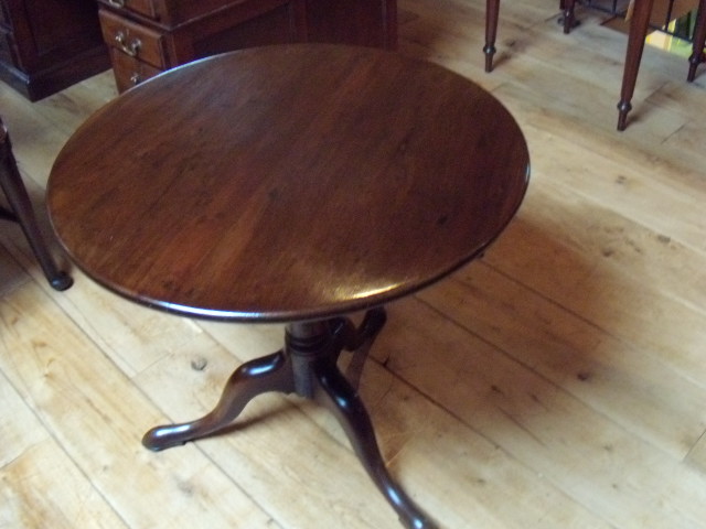 Antieke mahonie tilt-top tafel 3