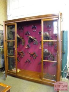 antieke mahonie tuig kast, VERKOCHT