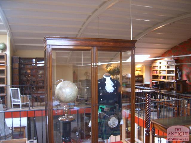 antieke mahonie vitrine, vrije ruimte, VERKOCHT