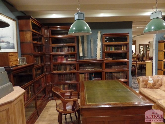 Antieke mahoniehouten bibliotheek opgebouwd uit Globe Wernicke stapelbare elementen 3
