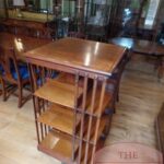 Antieke mahoniehouten boekenmolen 1