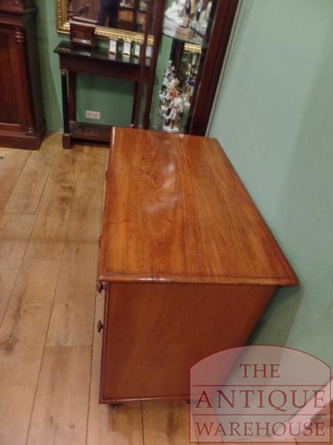 Antieke mahoniehouten Engelse ladekast 3