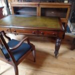 Antieke mahoniehouten Engelse schrijftafel circa 1870 1