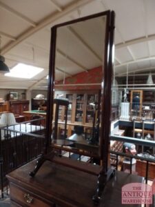 antieke mahoniehouten  passpiegel