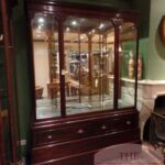 Antieke mahoniehouten vitrinekast uit Manchester 1