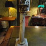 antieke marmeren lampenvoet 1