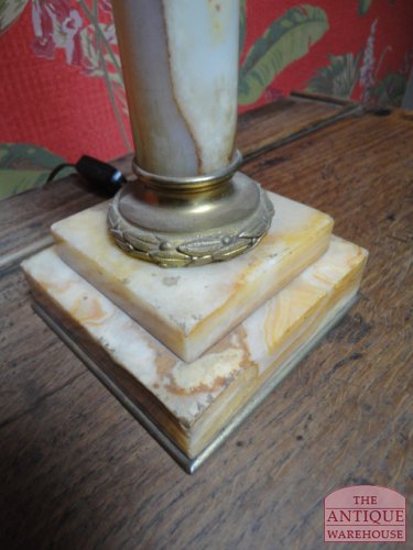 Antieke marmeren schemerlamp met blauwe kap 3