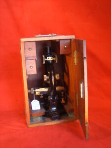 antieke microscoop, VERKOCHT