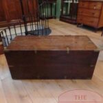 Antieke military kist in mahoniehout 1