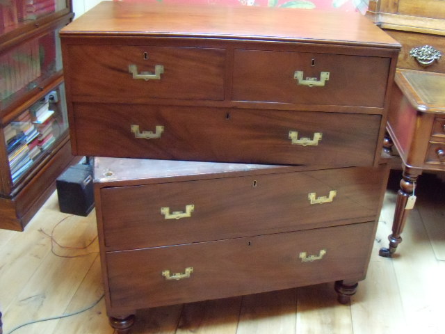 Antieke military ladekast circa 1850 2