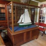 antieke museum vitrine 1