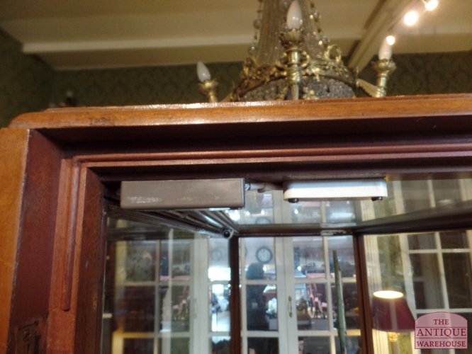 antieke museum vitrine 3