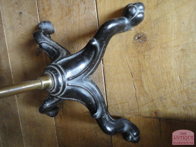 antieke muziekstandaard 2