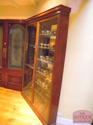 antieke ondiepe vitrine 2