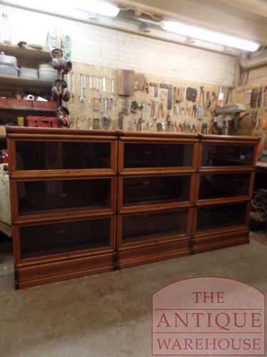 Antieke originele eikenhouten lage opstelling Globe Wernicke boekenkasten 3