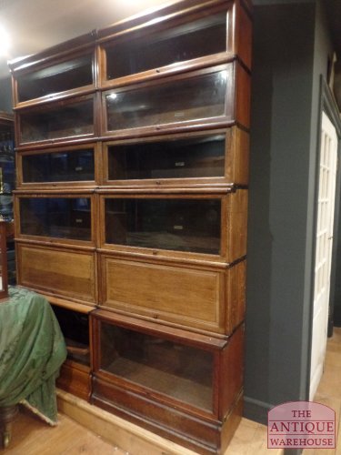 antieke originele Globe Wernicke boekenkasten in nog ongerestaureerd staat