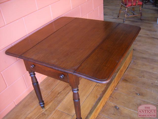 antieke pembroke tafel 2