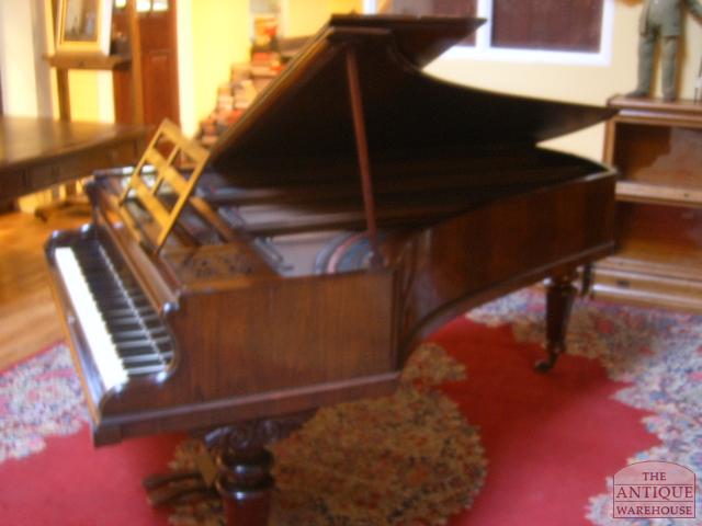 antieke piano 2