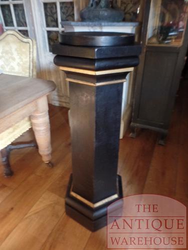 Antieke pied de stalle