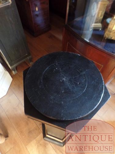 antieke pied de stalle 2