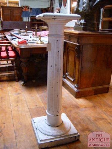 antieke pied de stalle 3